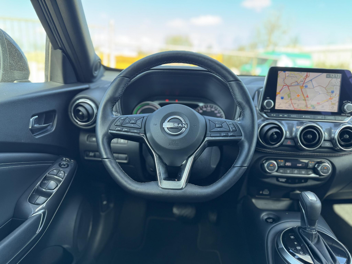 Nissan Nissan