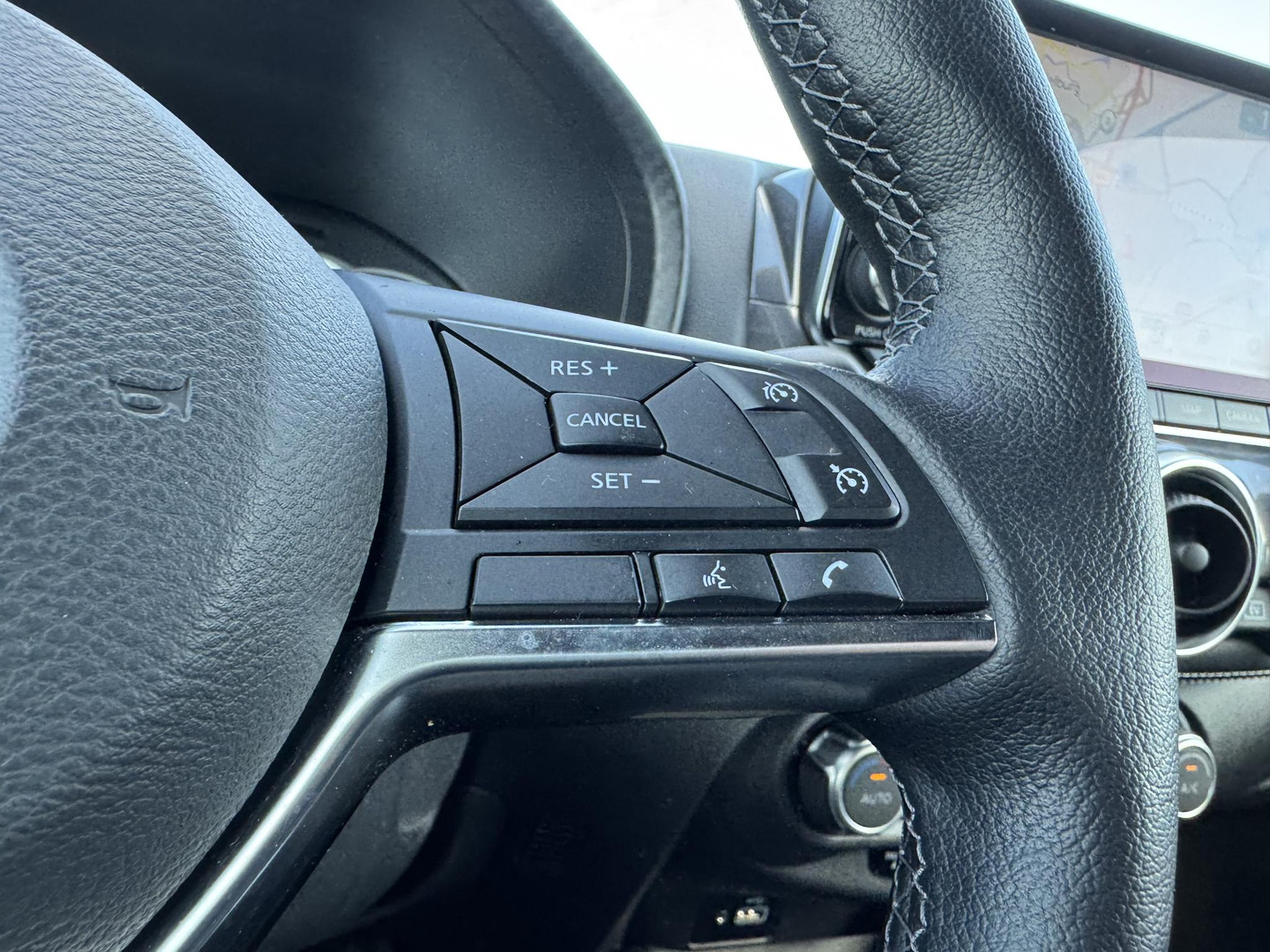 Nissan Nissan