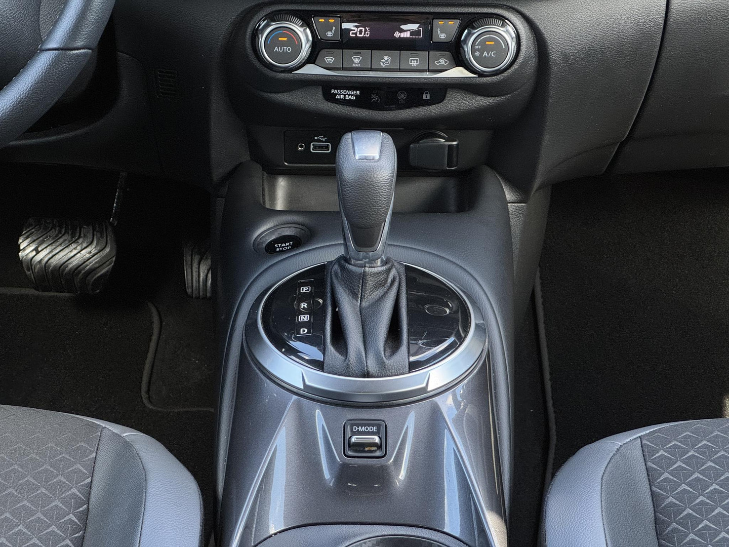 Nissan Nissan