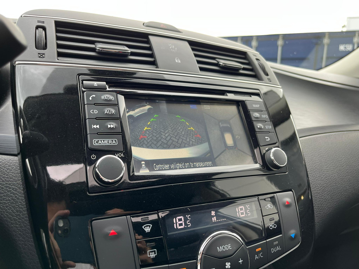 Nissan Nissan