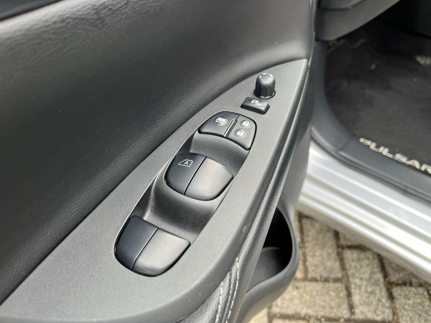Nissan Nissan