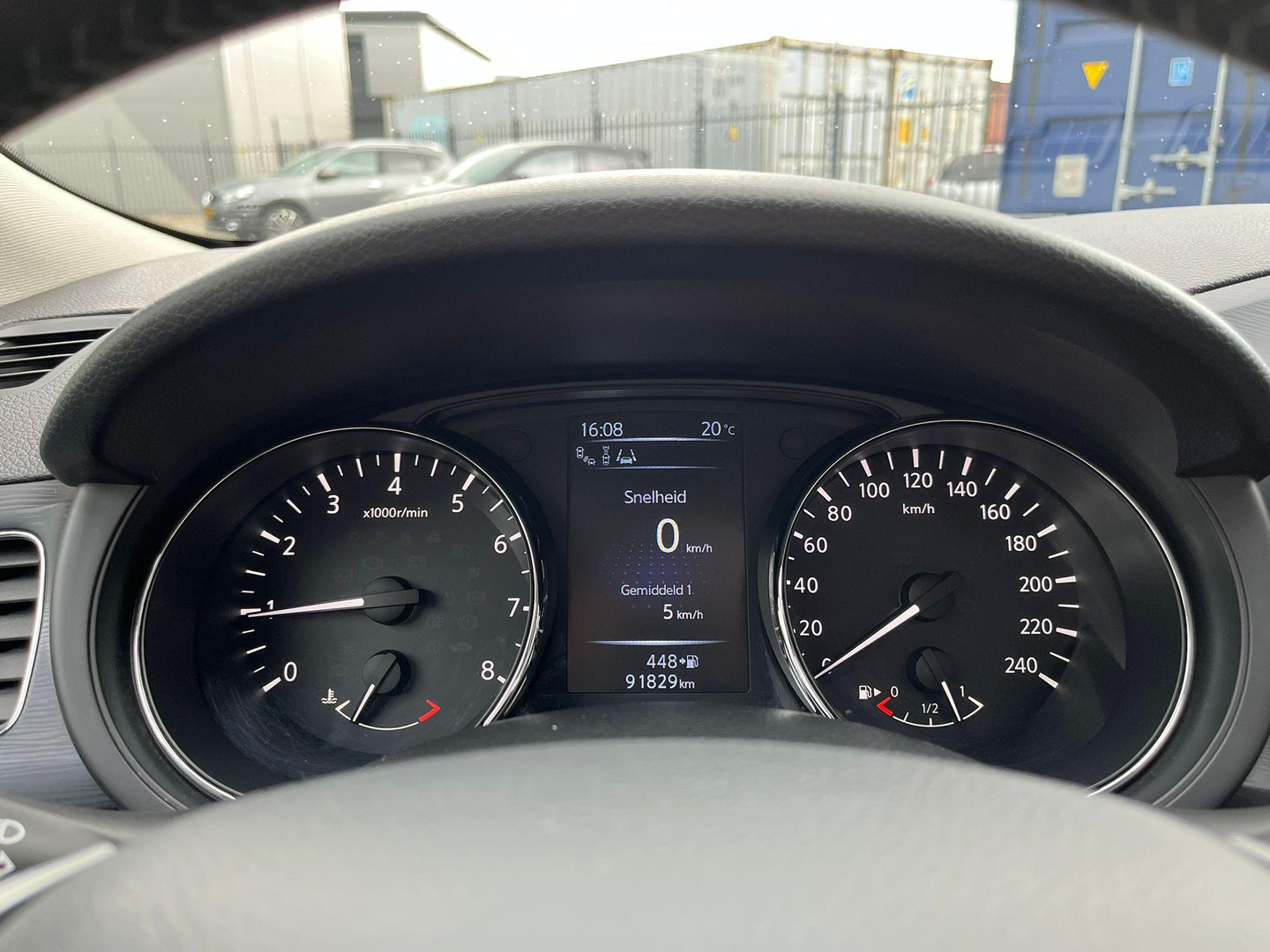 Nissan Nissan