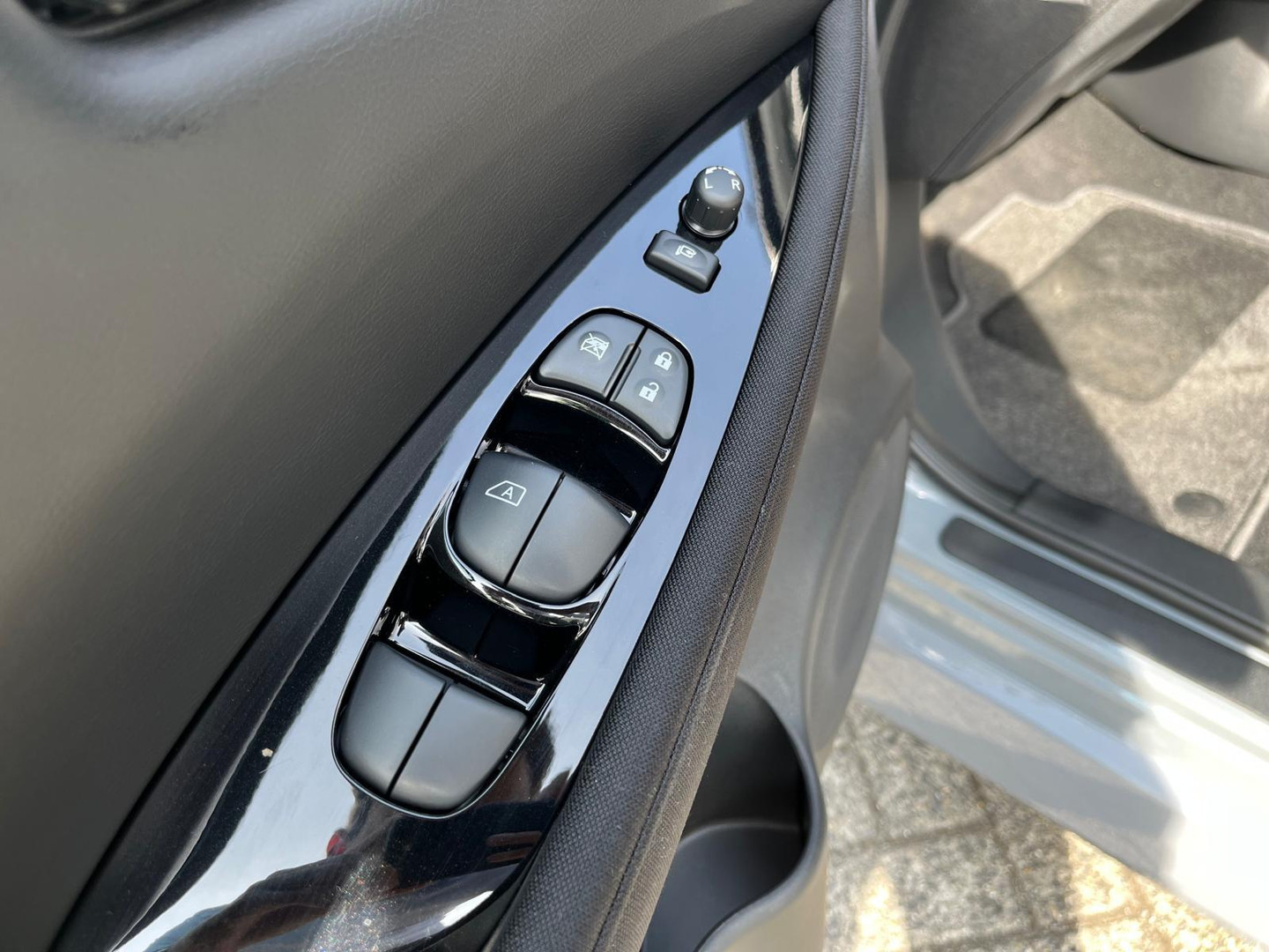 Nissan Nissan