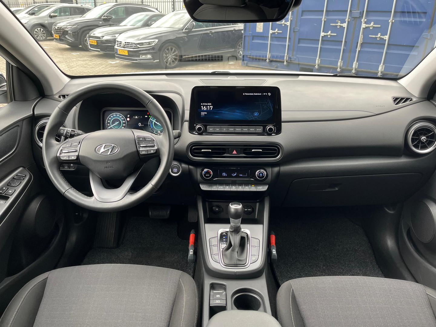 Hyundai Hyundai