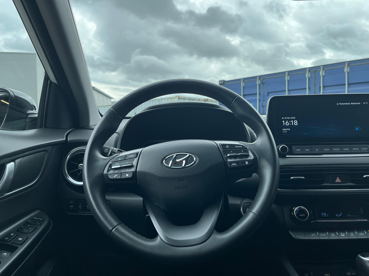 Hyundai Hyundai