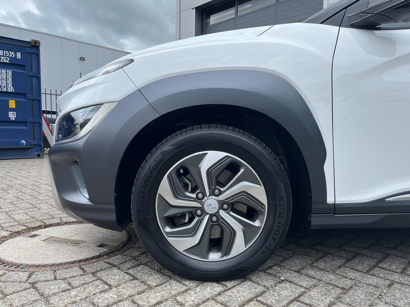 Hyundai Hyundai