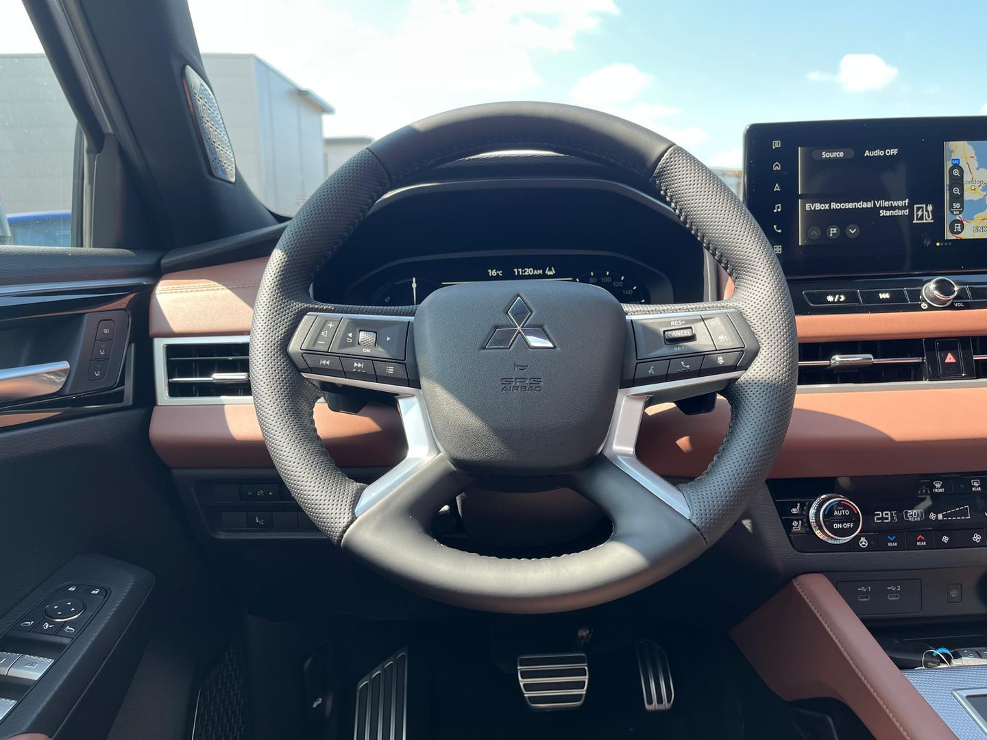 Mitsubishi Mitsubishi