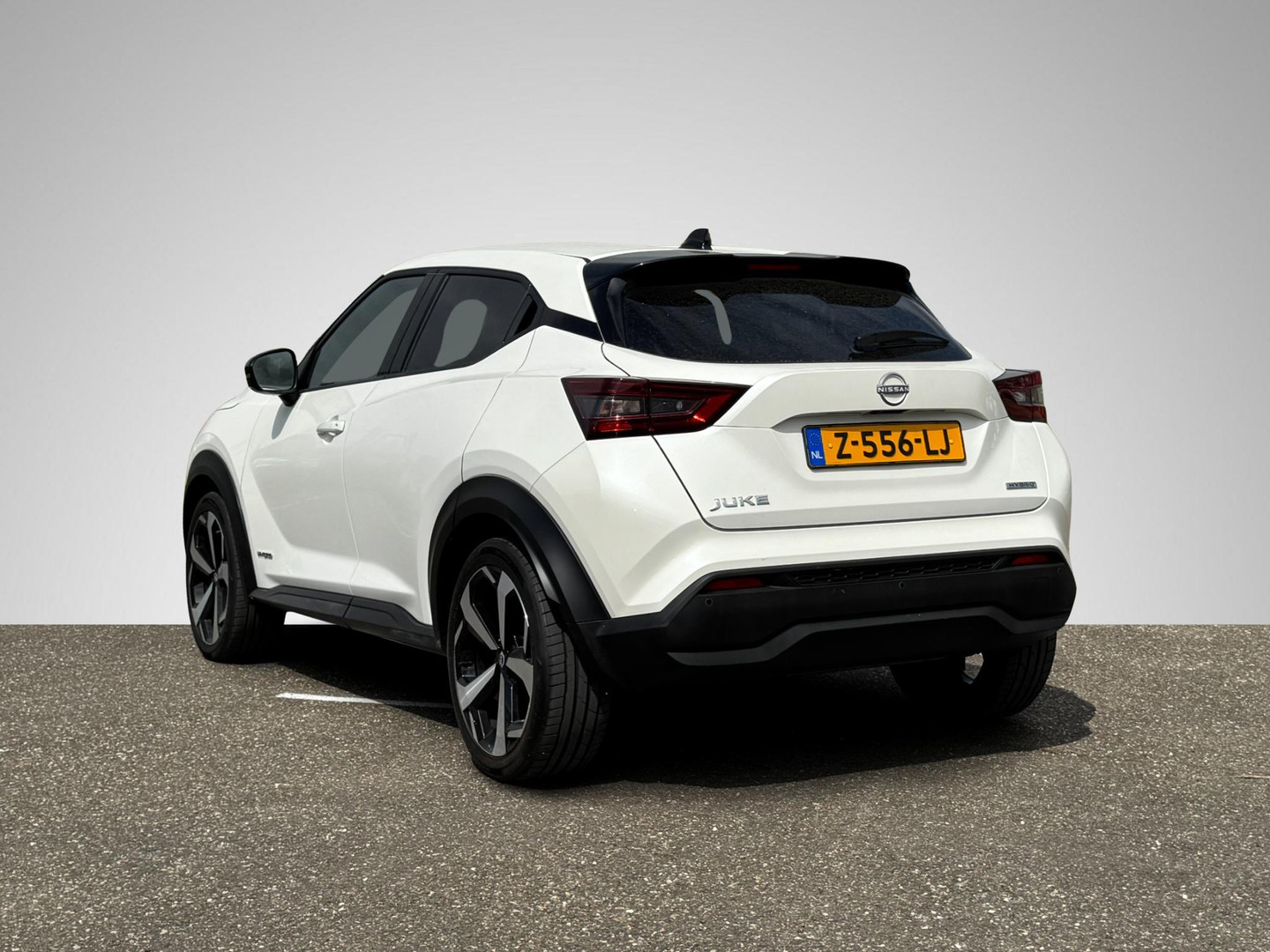 Nissan Nissan