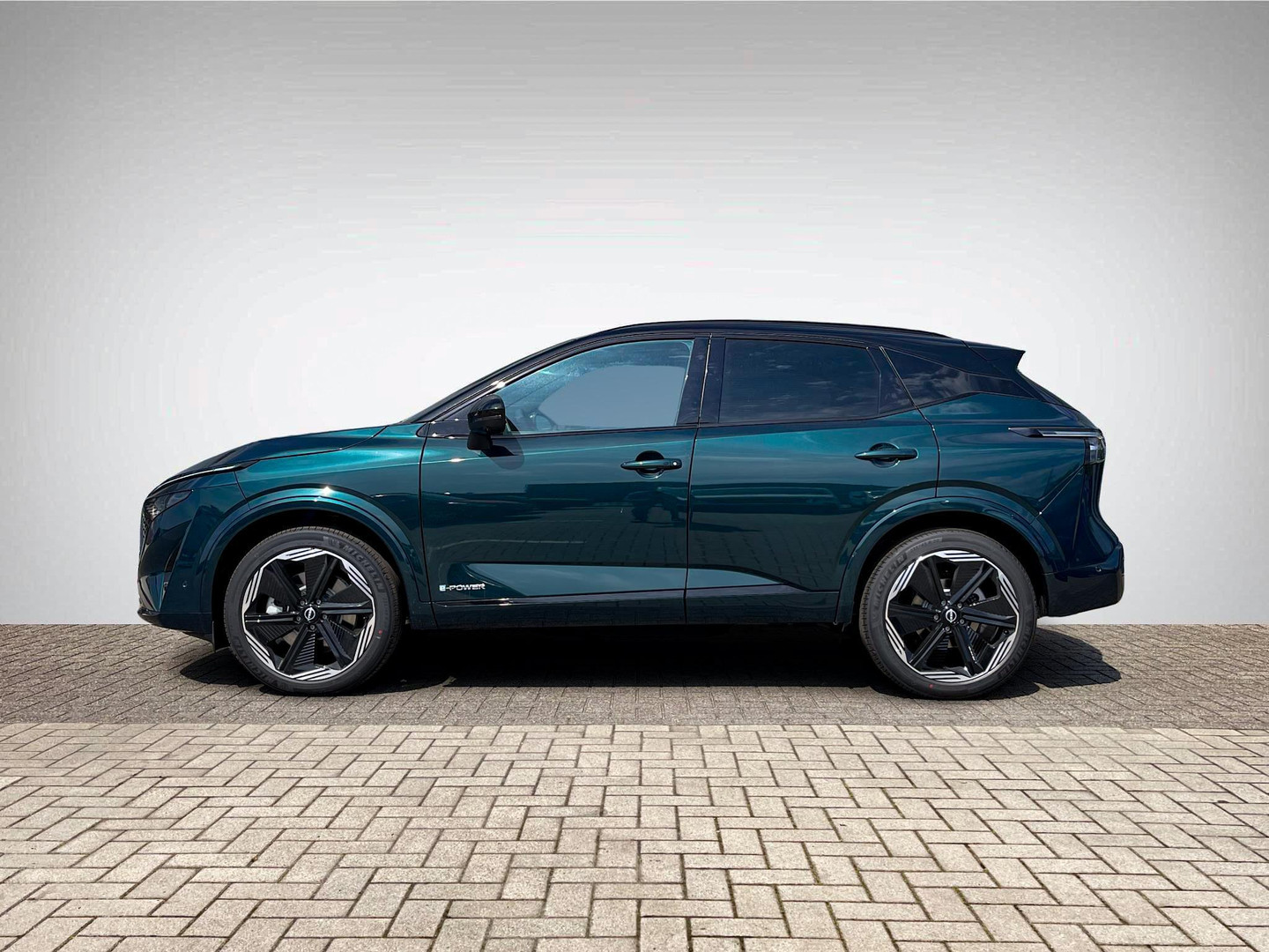 Nissan Nissan