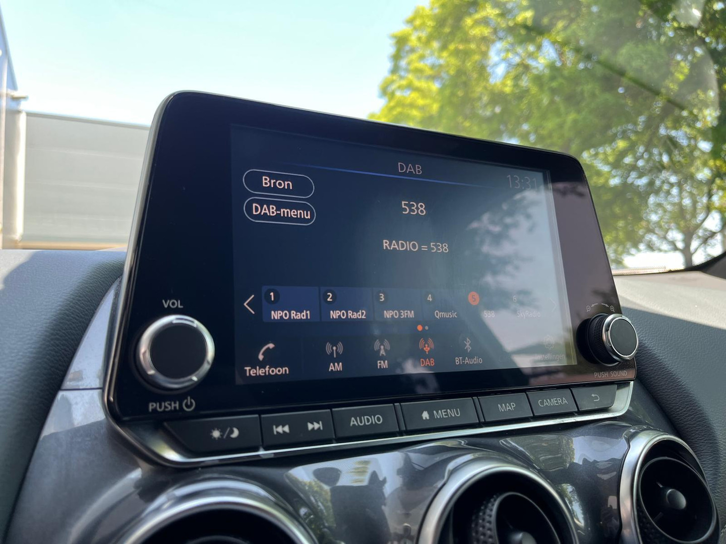 Nissan Nissan