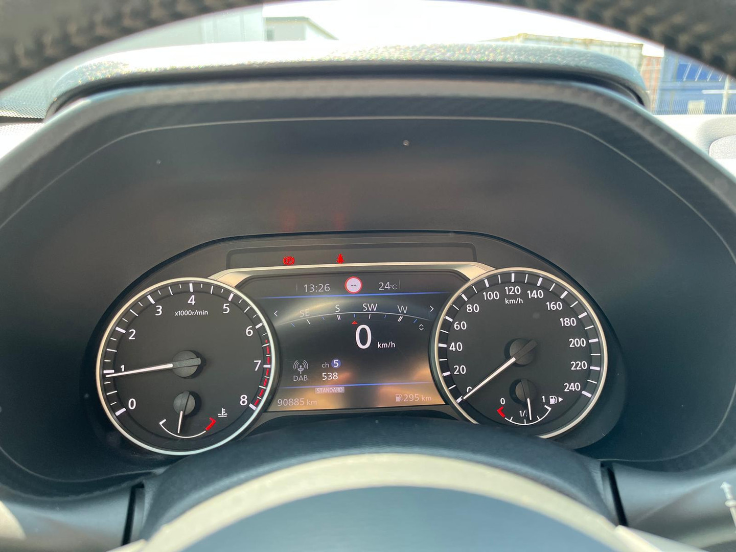 Nissan Nissan