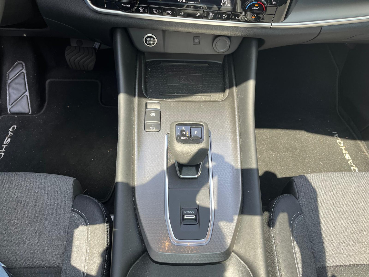 Nissan Nissan