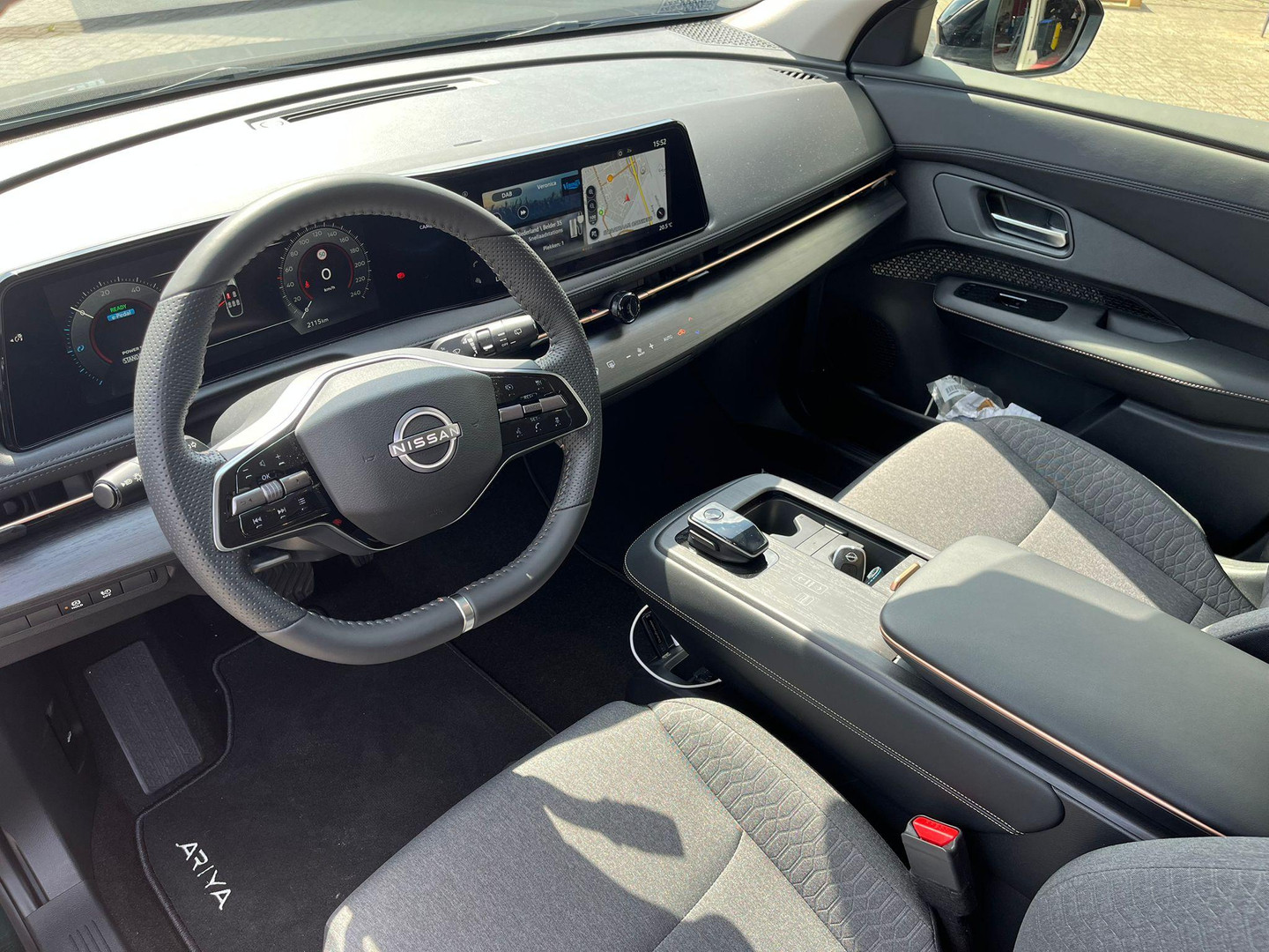 Nissan Nissan