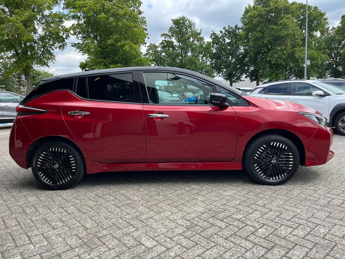 Nissan Nissan