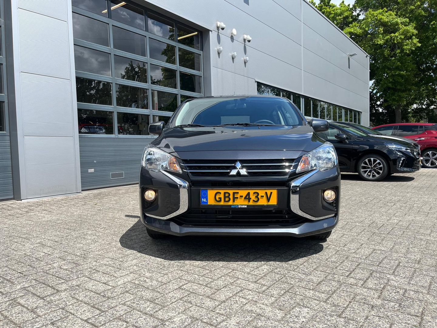 Mitsubishi Mitsubishi