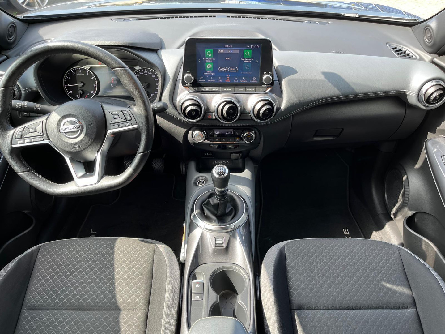 Nissan Nissan