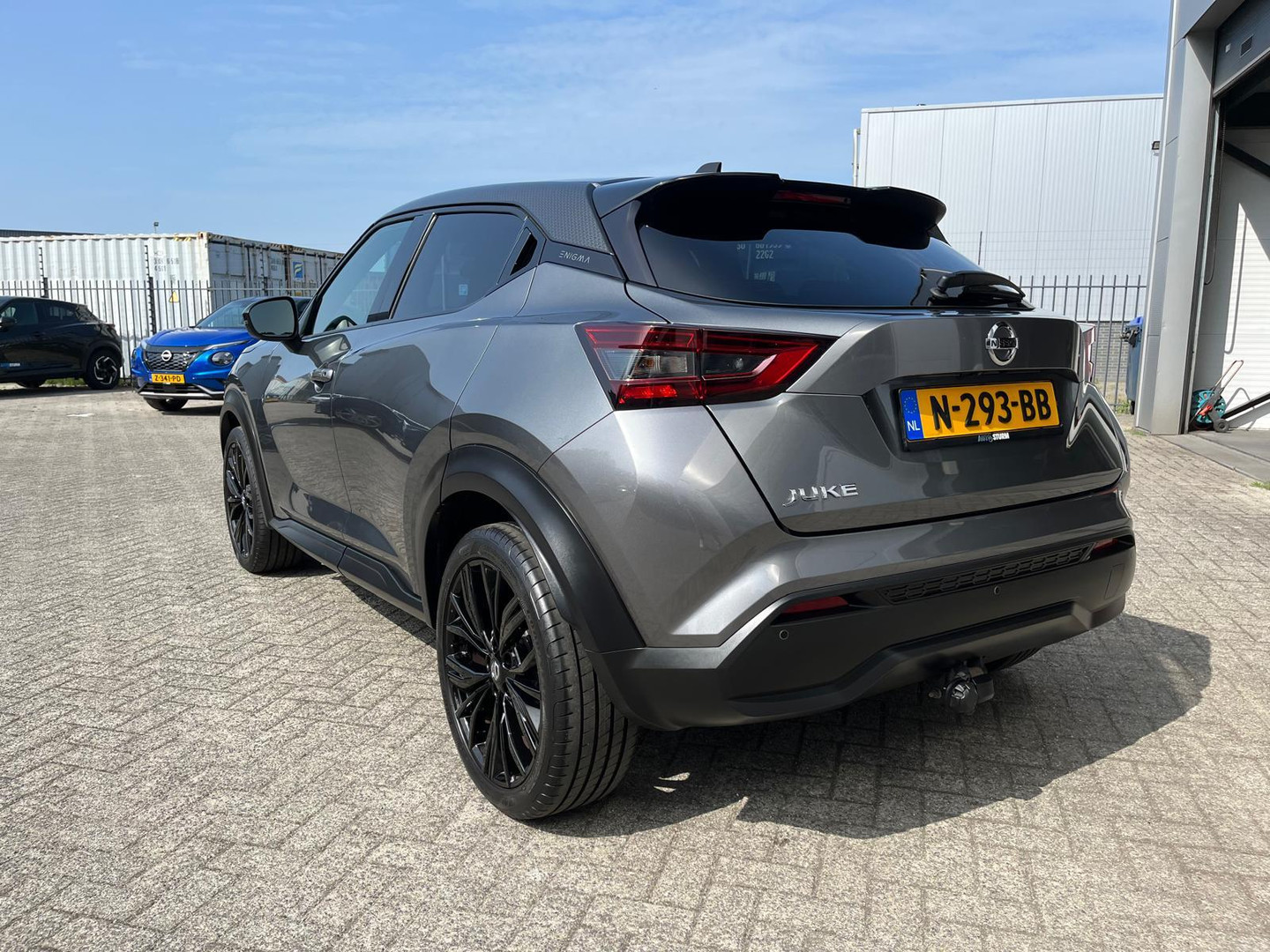 Nissan Nissan