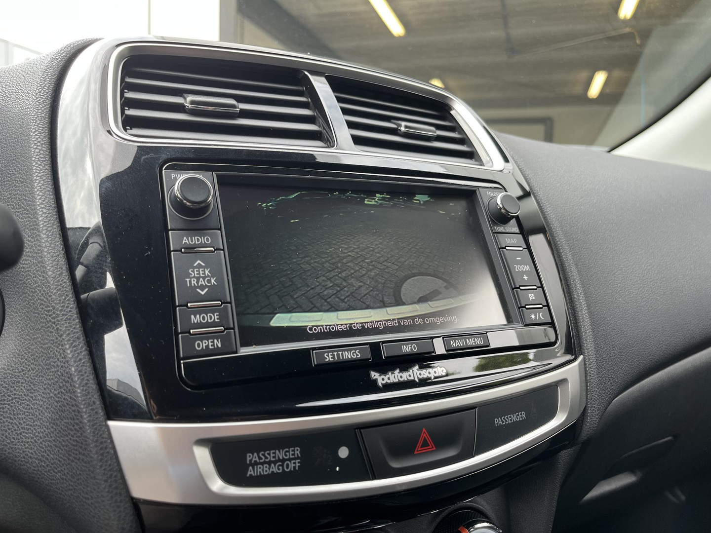 Mitsubishi Mitsubishi