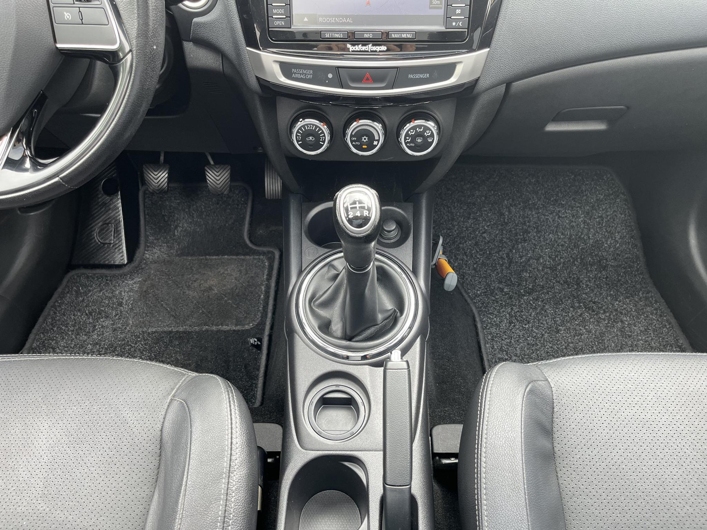 Mitsubishi Mitsubishi