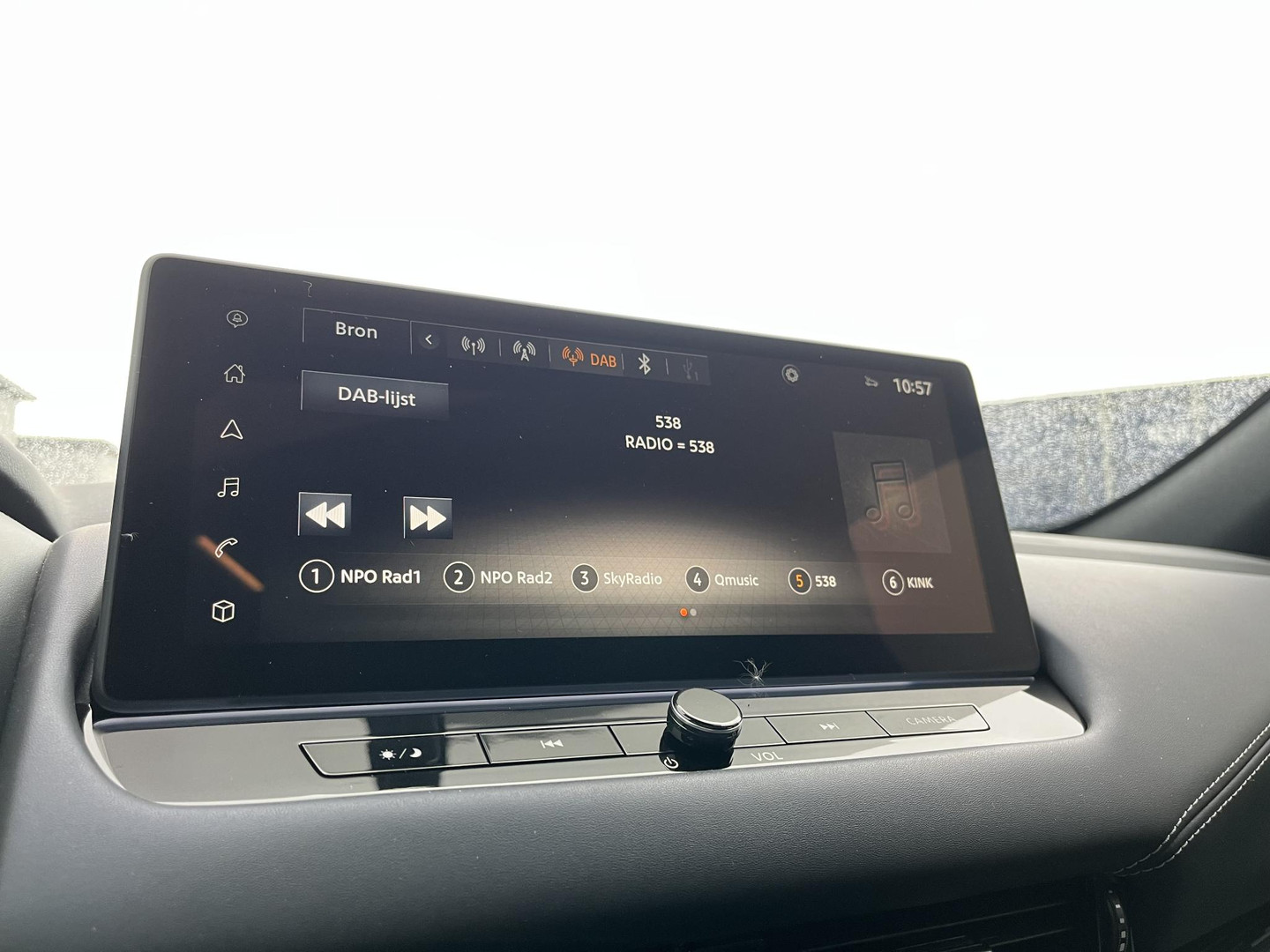 Nissan Nissan