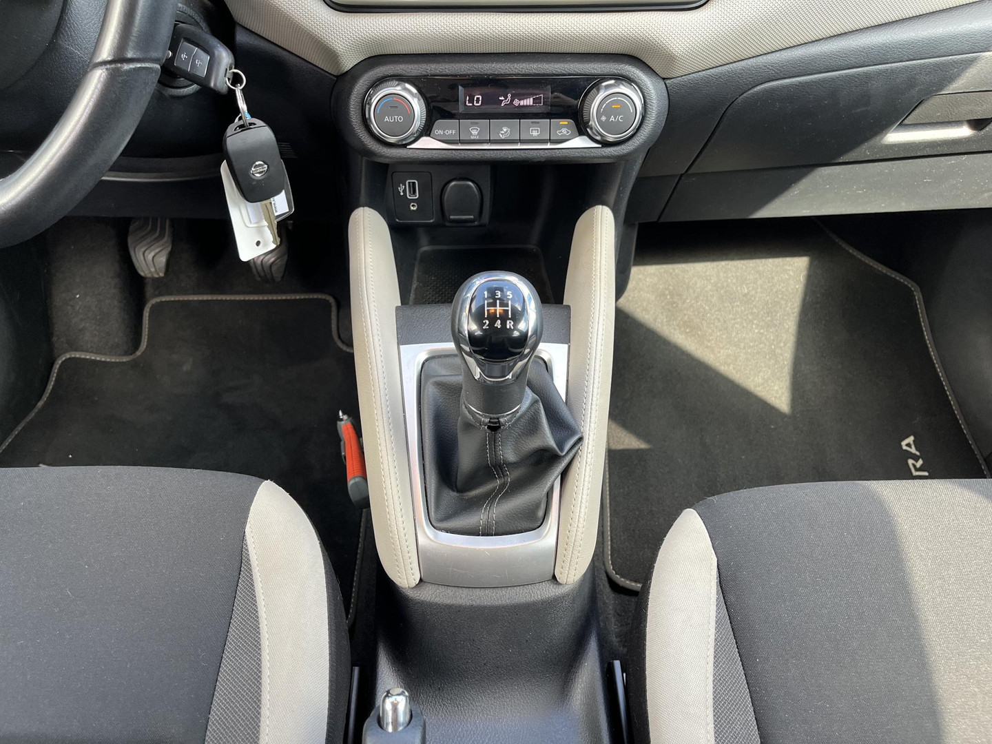 Nissan Nissan