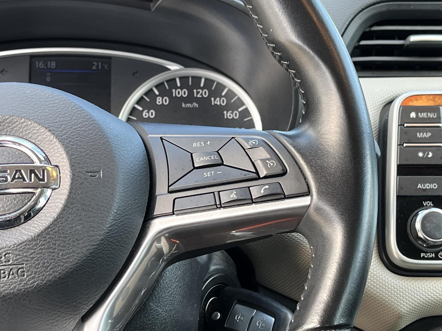 Nissan Nissan