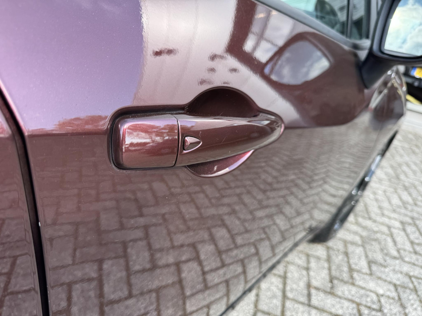 Nissan Nissan