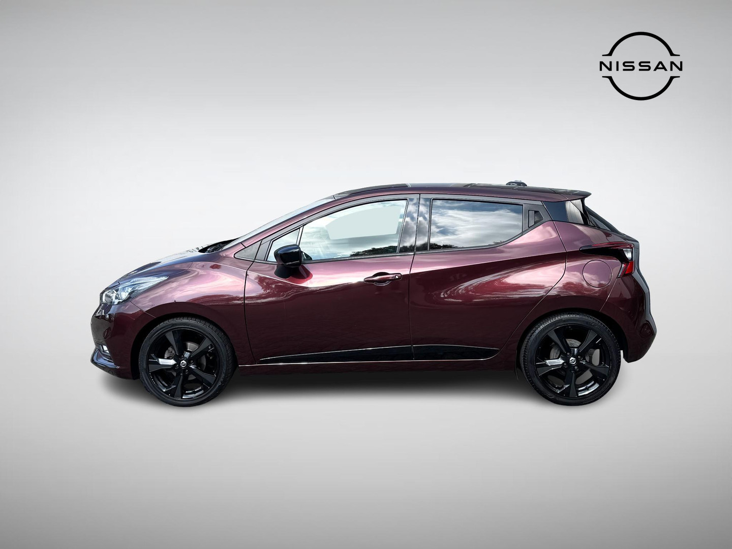 Nissan Nissan