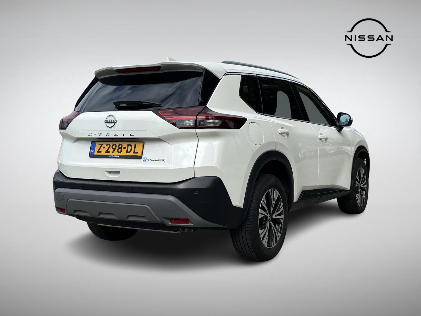 Nissan Nissan
