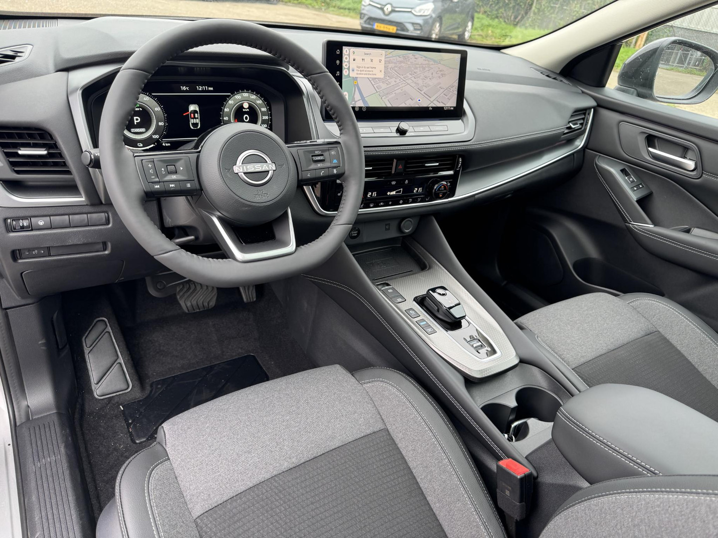 Nissan Nissan