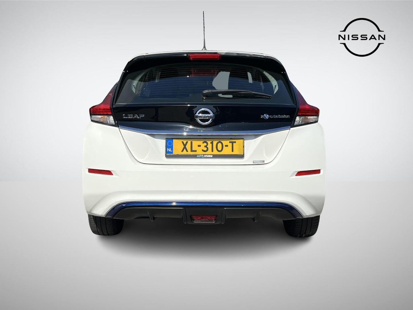 Nissan Nissan