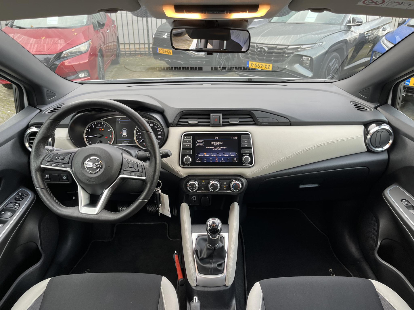 Nissan Nissan