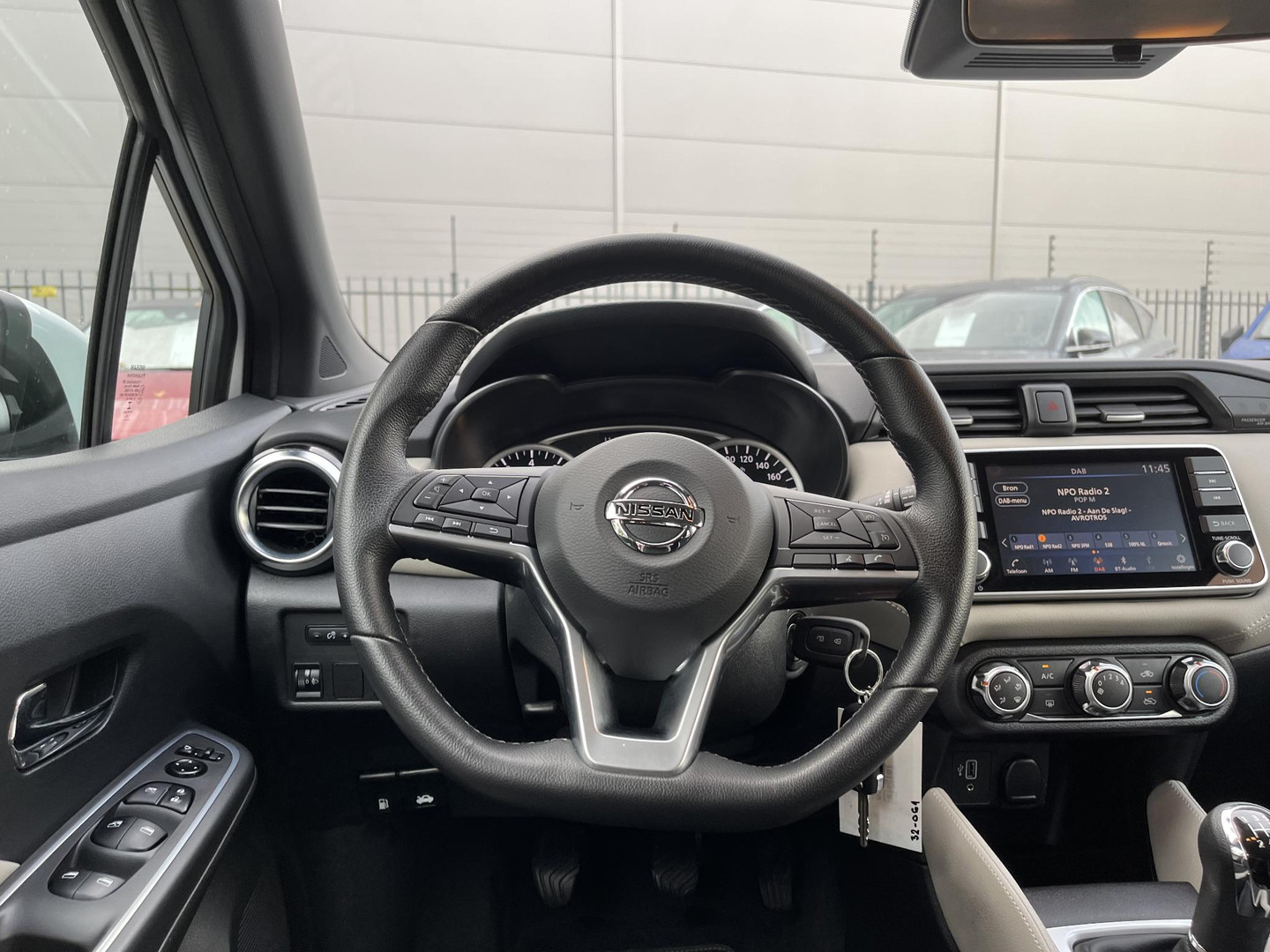 Nissan Nissan