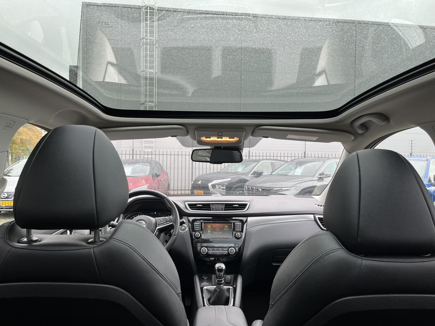 Nissan Nissan