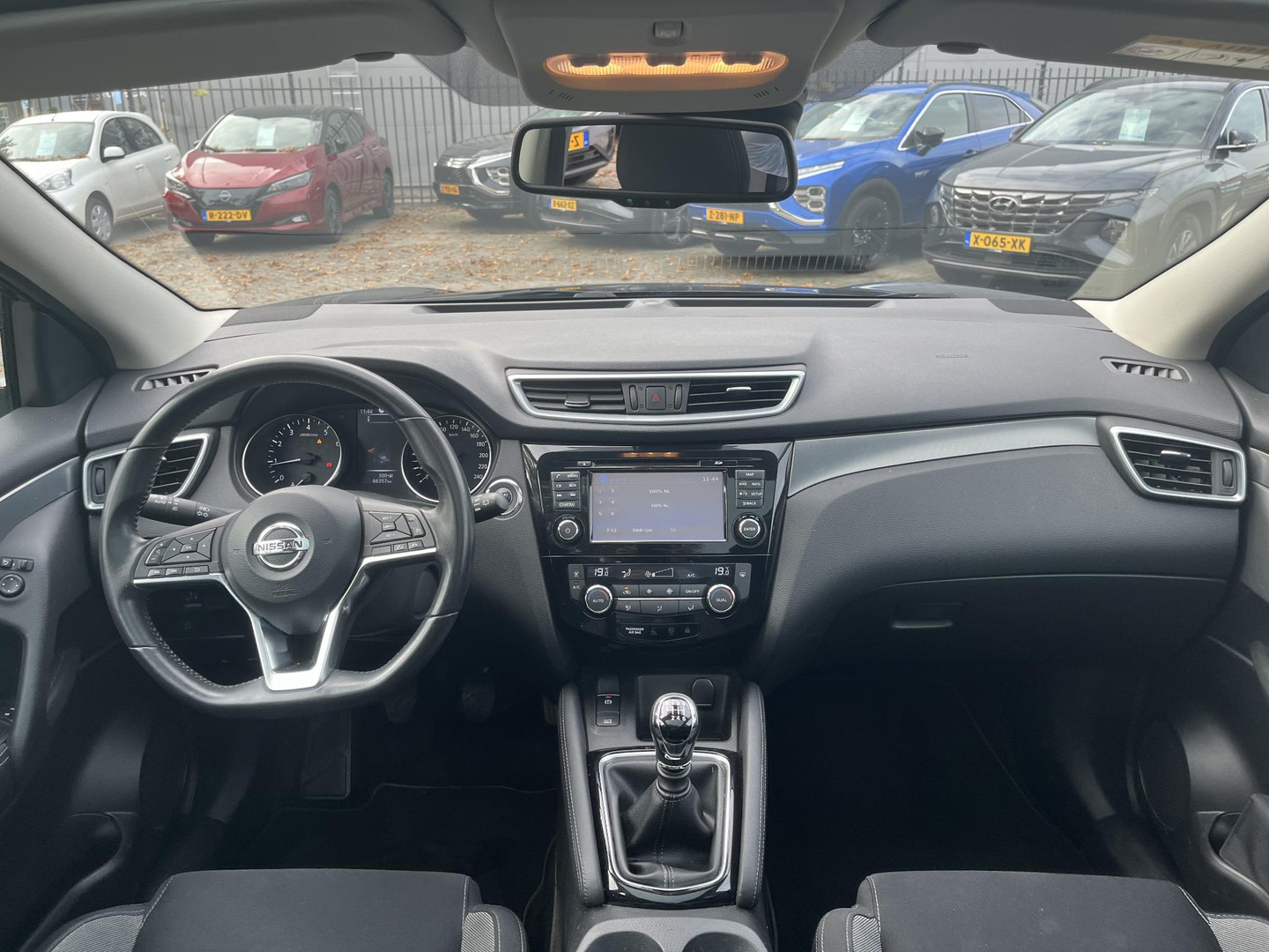 Nissan Nissan