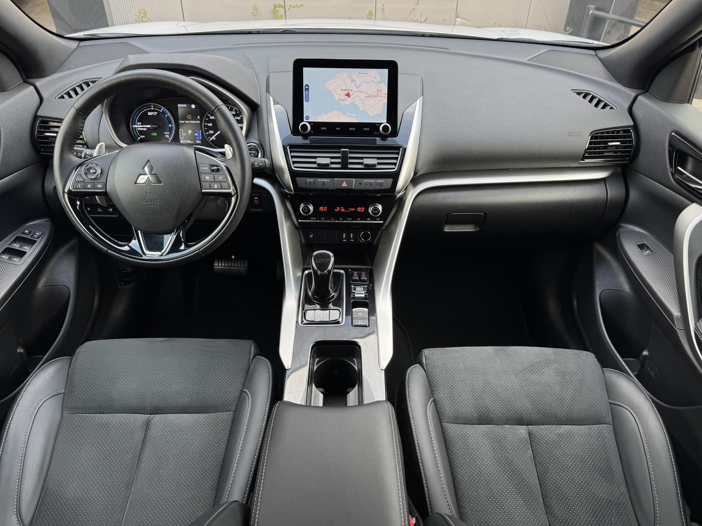 Mitsubishi Mitsubishi