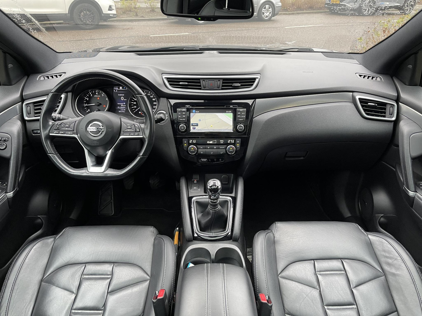Nissan Nissan