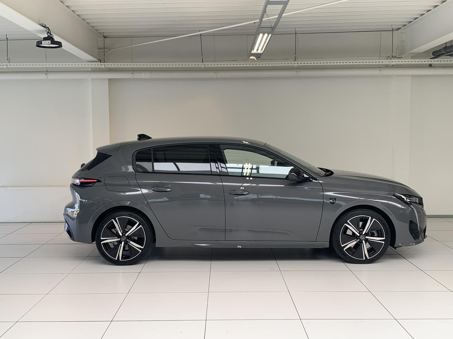 Peugeot Peugeot