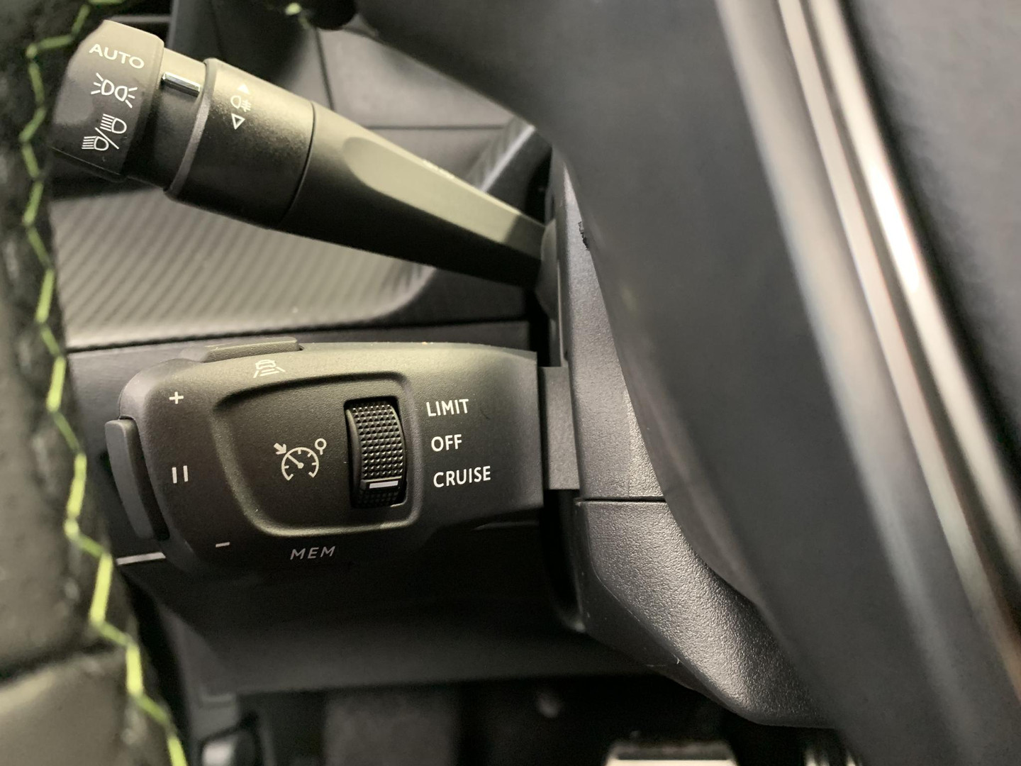 Peugeot Peugeot