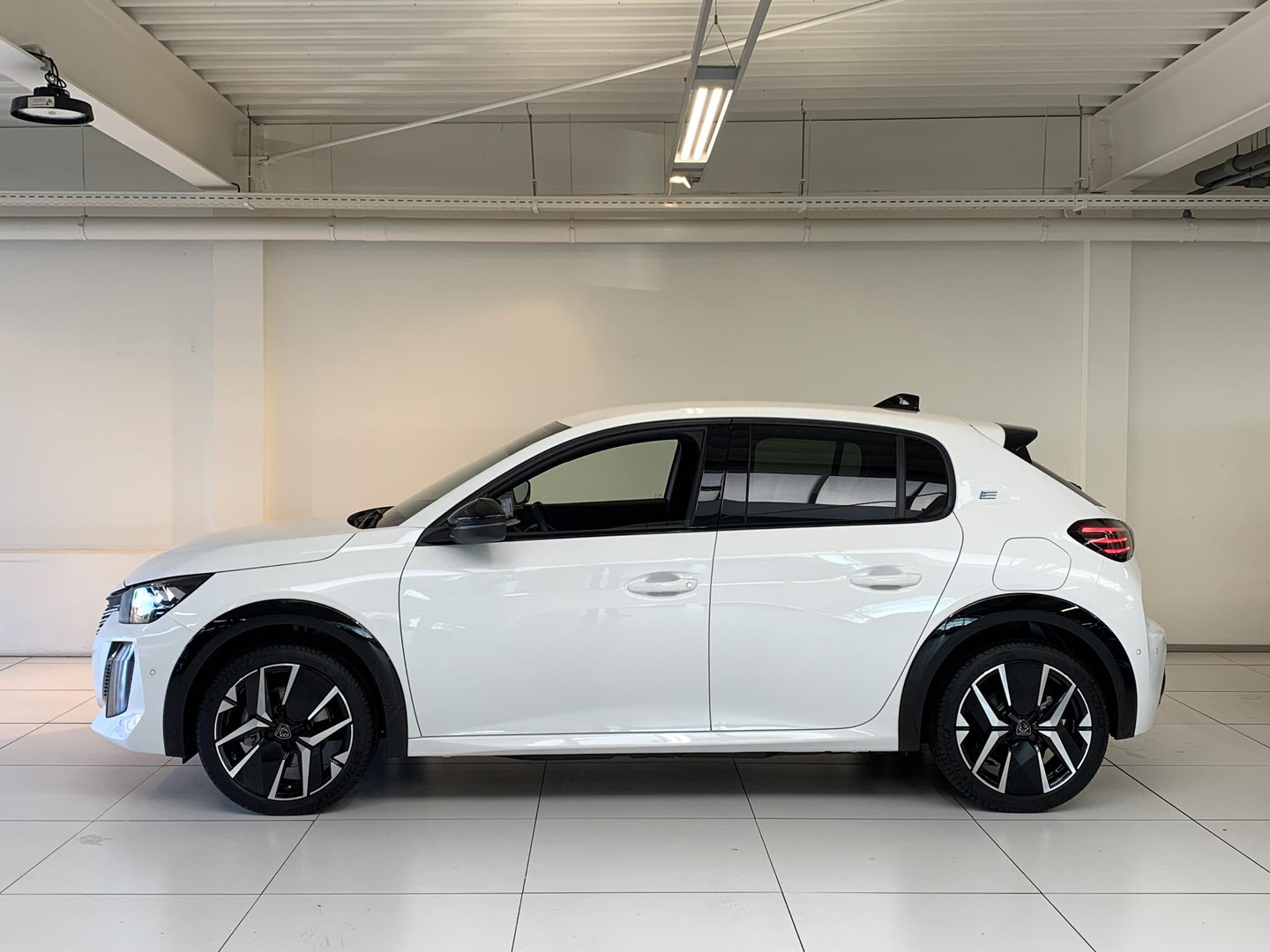 Peugeot Peugeot