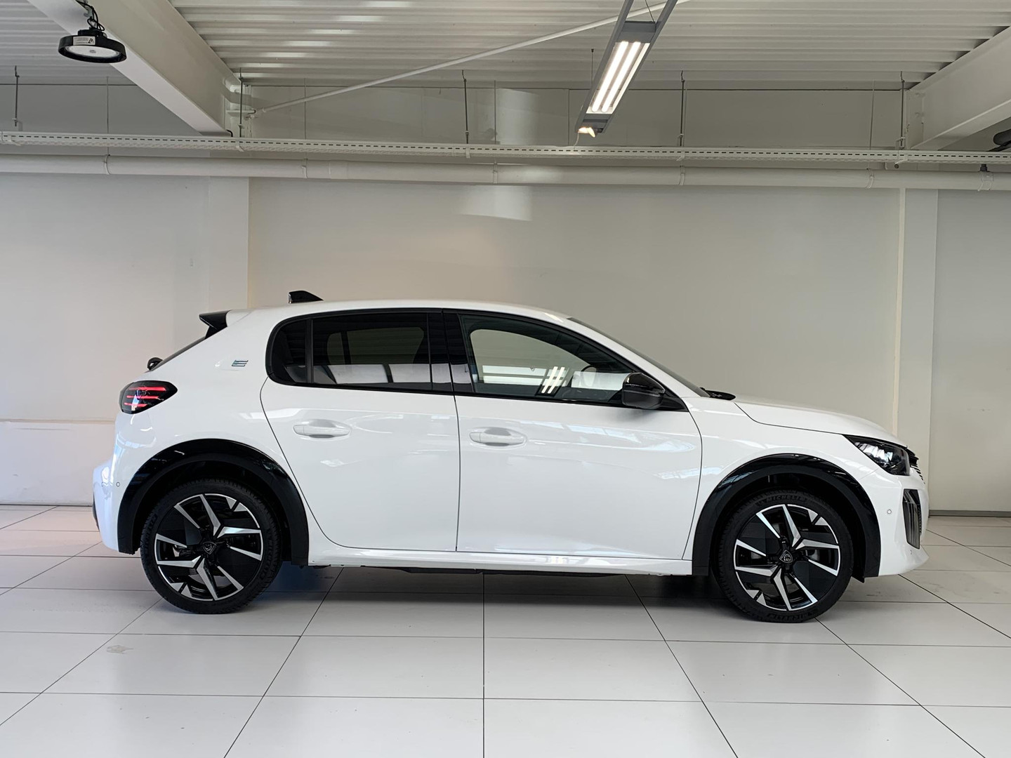 Peugeot Peugeot