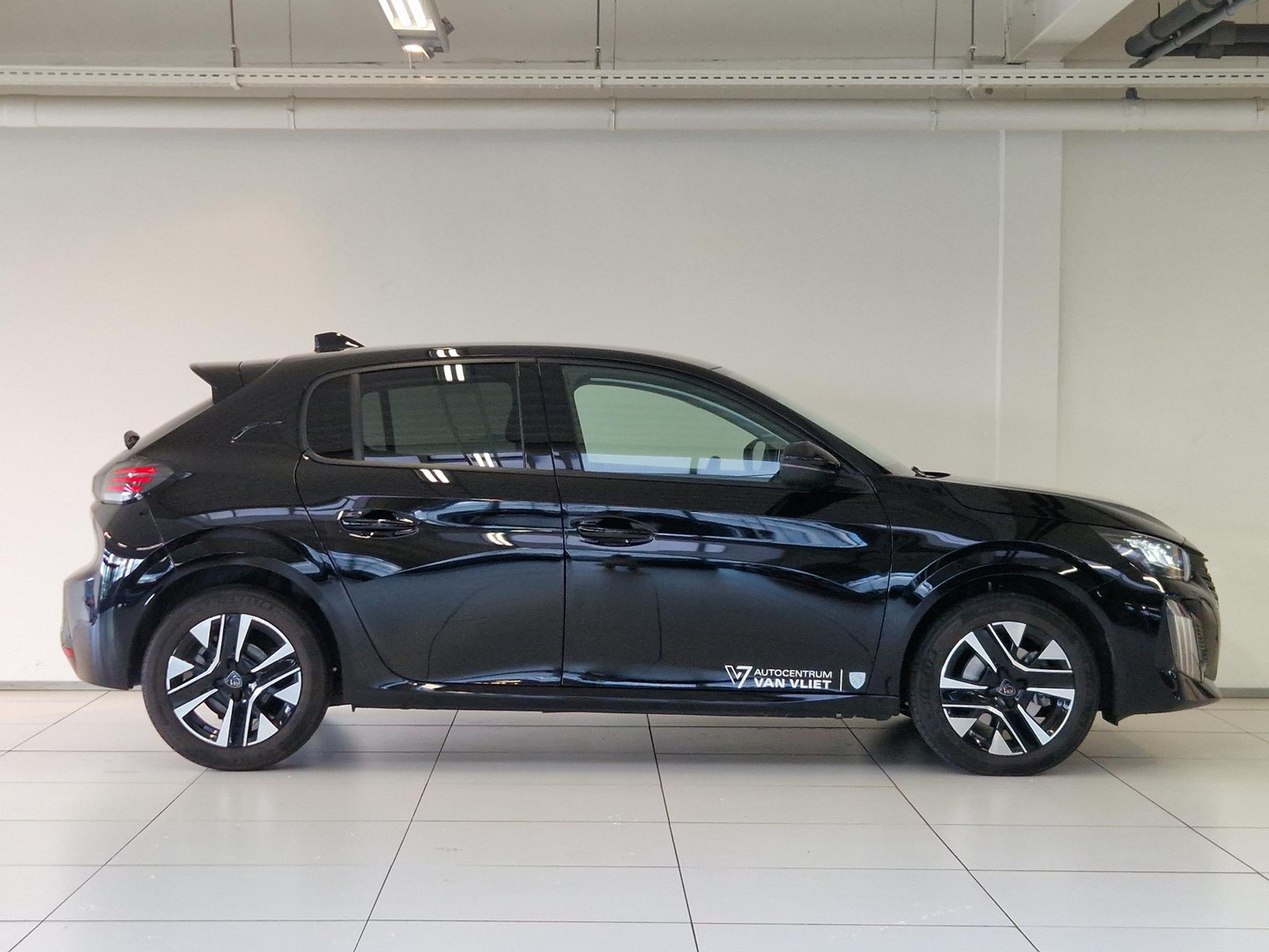 Peugeot Peugeot
