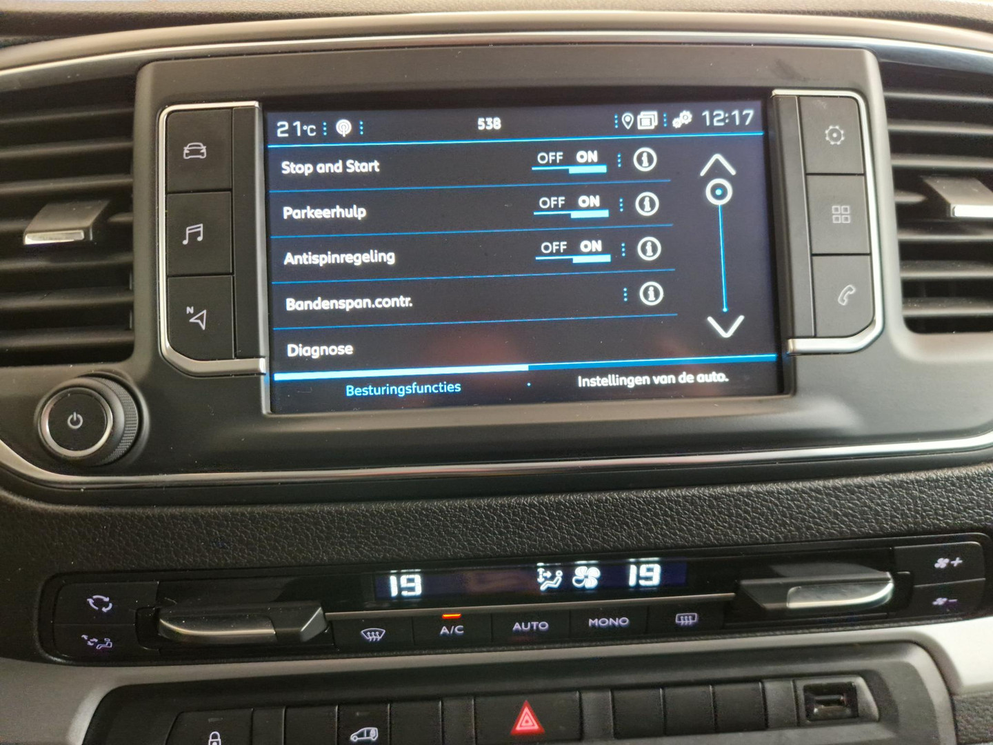 Peugeot Peugeot