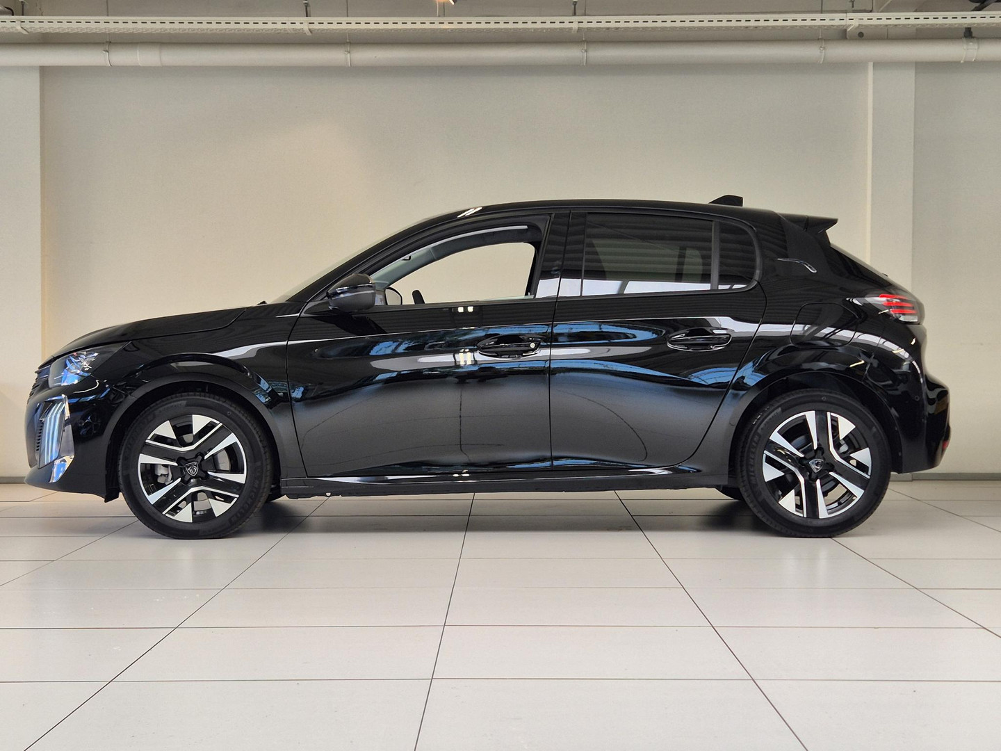 Peugeot Peugeot