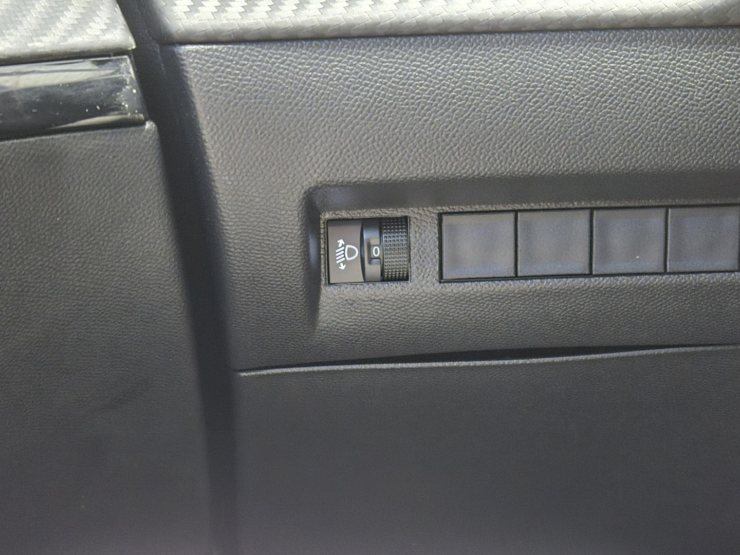 Peugeot Peugeot