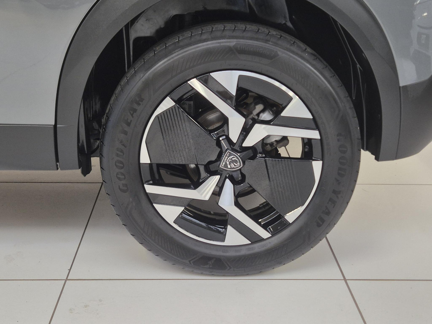 Peugeot Peugeot