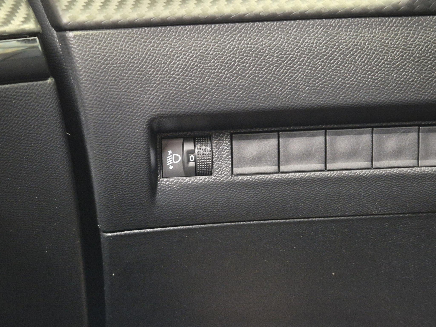 Peugeot Peugeot