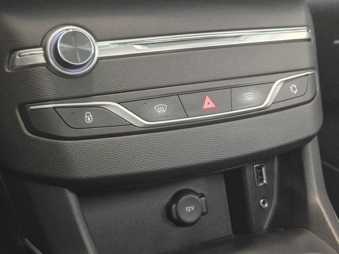 Peugeot Peugeot
