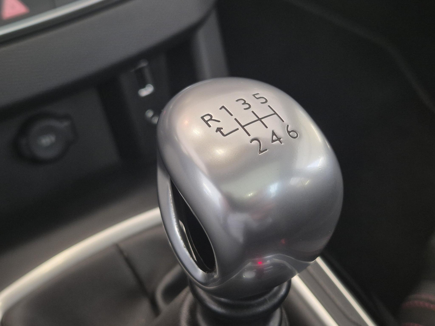 Peugeot Peugeot