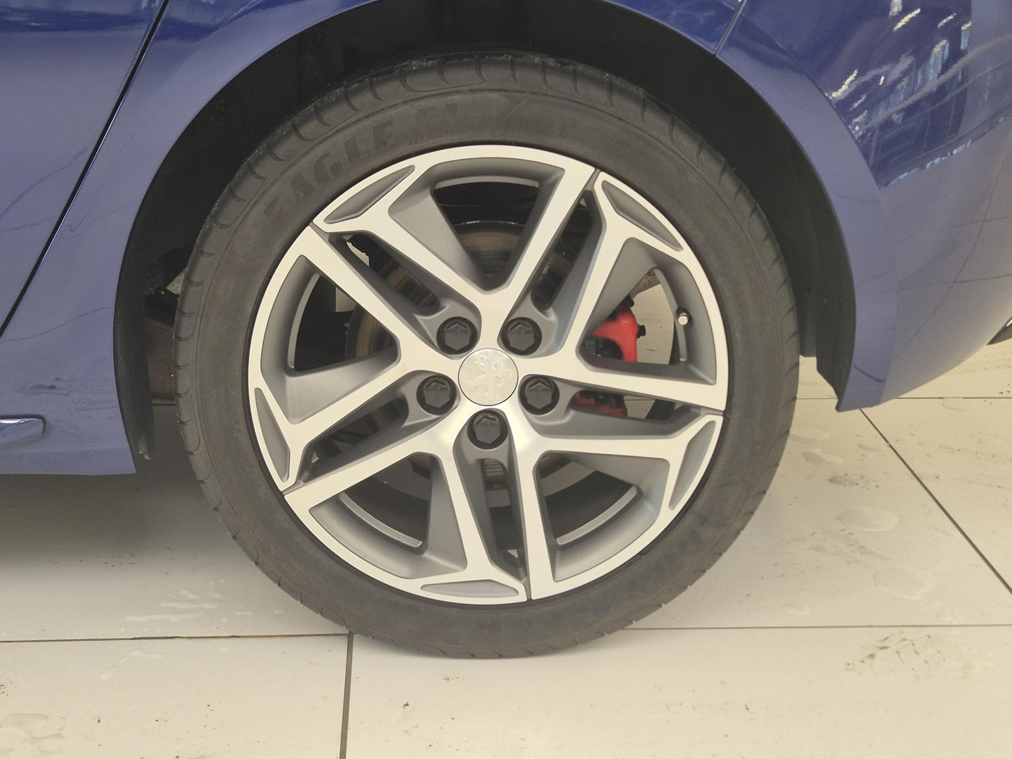 Peugeot Peugeot